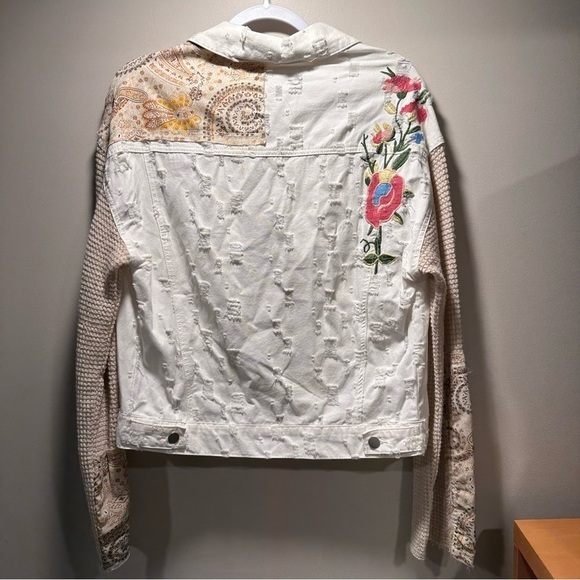 POL Shacket Oversized Thermal Sleeve Patch Embroidered Distressed Floral Paisley - Picture 12 of 16